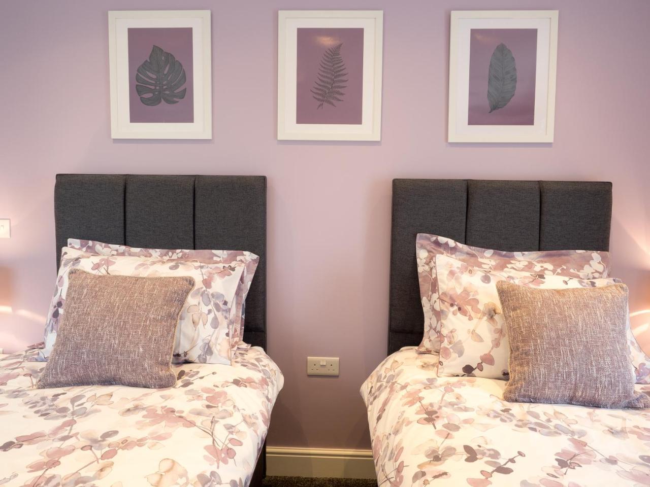 Teifi Netpool Otel Pembroke Dış mekan fotoğraf