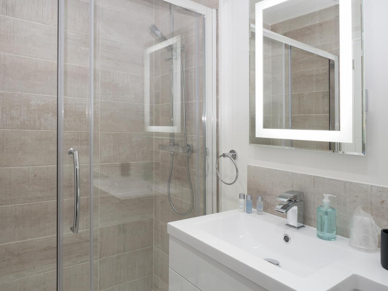 Teifi Netpool Otel Pembroke Dış mekan fotoğraf
